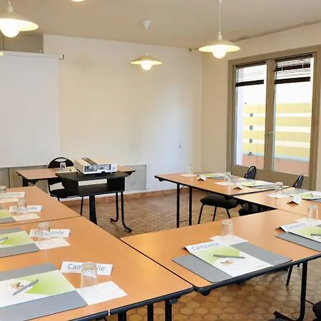מלון Campanile Mulhouse - 3*