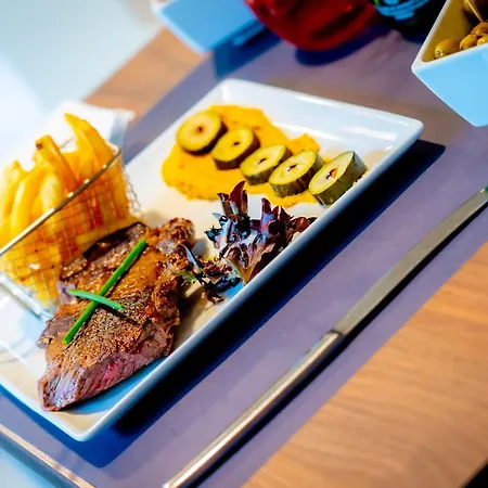 Hotel Campanile Mulhouse - 3*