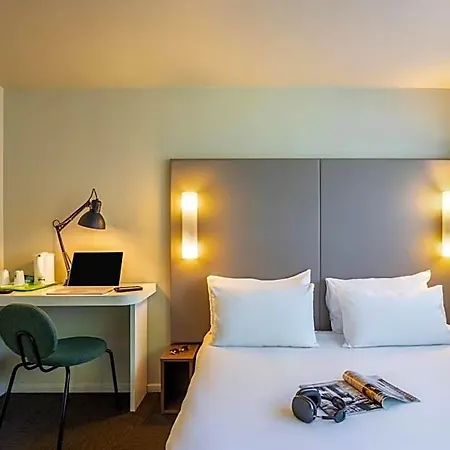 Campanile Mulhouse - 3* Моршвилье-ле-Ба