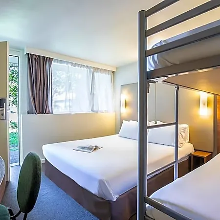 Campanile Mulhouse - 3*