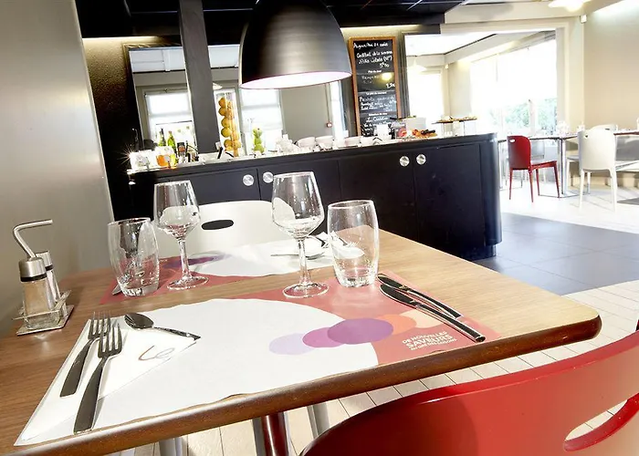 Hotel Campanile Mulhouse - 3*