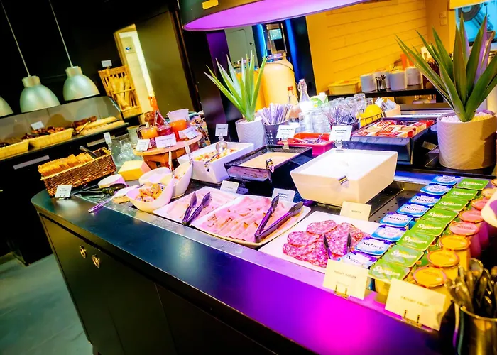 Campanile Mulhouse - 3*