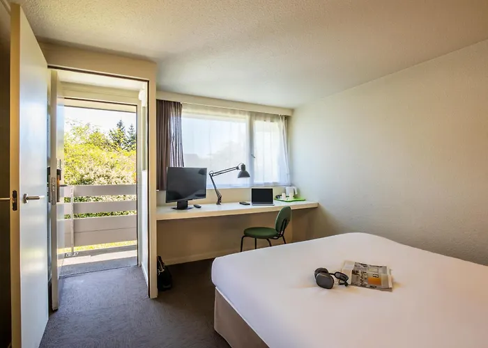 Campanile Mulhouse - 3*